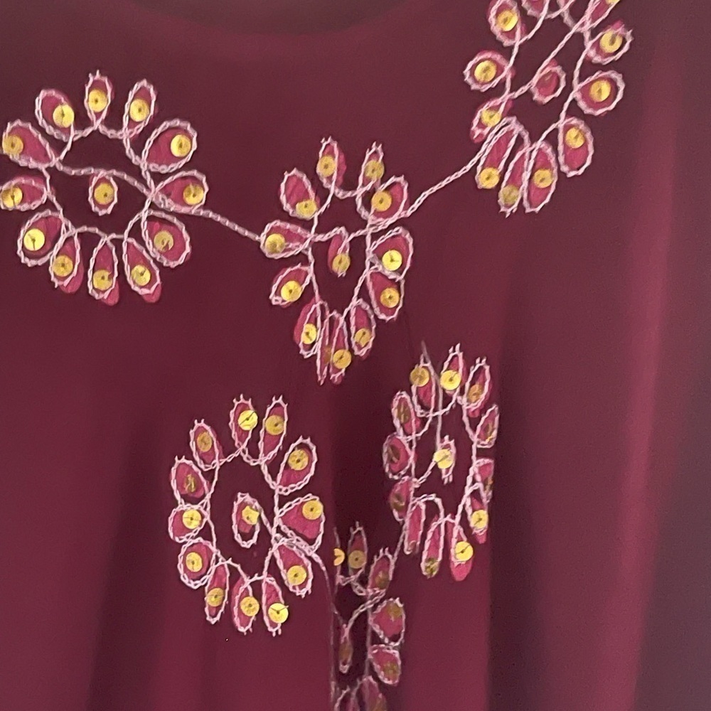 Embroidered Burgundy Rose Paisley Unbranded Beach Resort Cover-Up Top One-Size - Picture 3 of 8